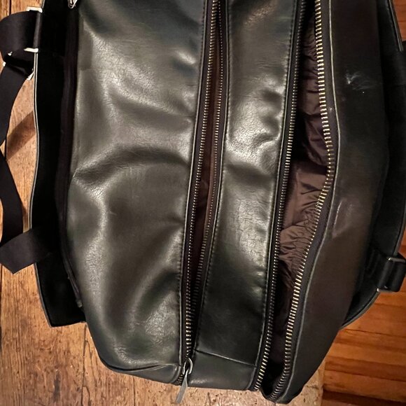 Matt & Nat travel bag - Picture 5 of 11